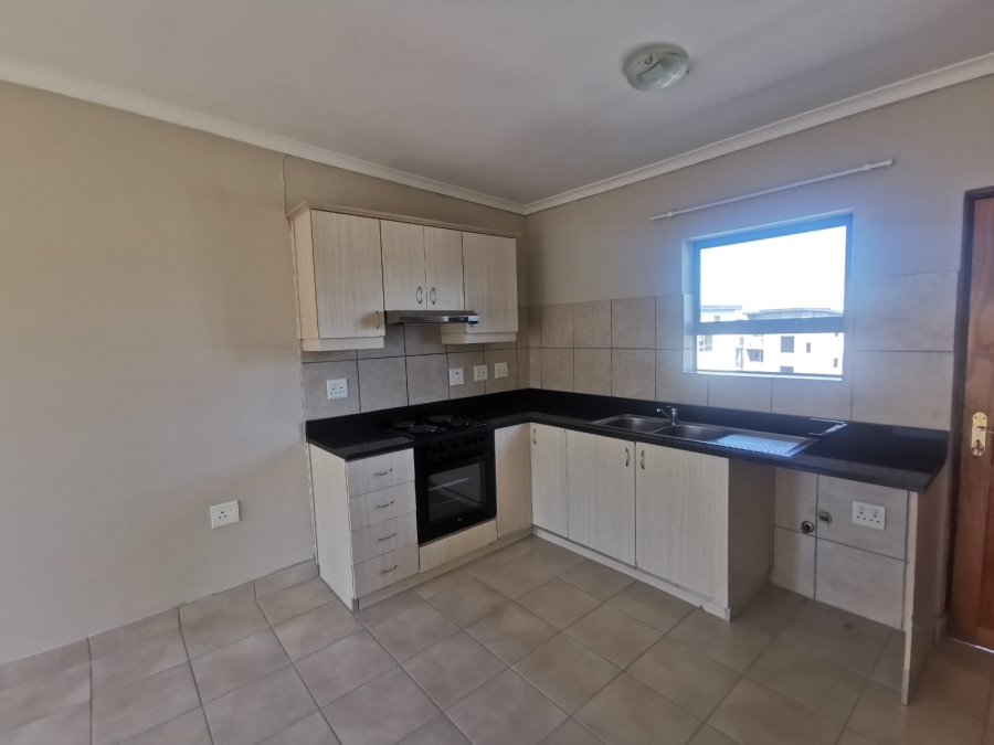 To Let 2 Bedroom Property for Rent in Burgundy Estate Western Cape